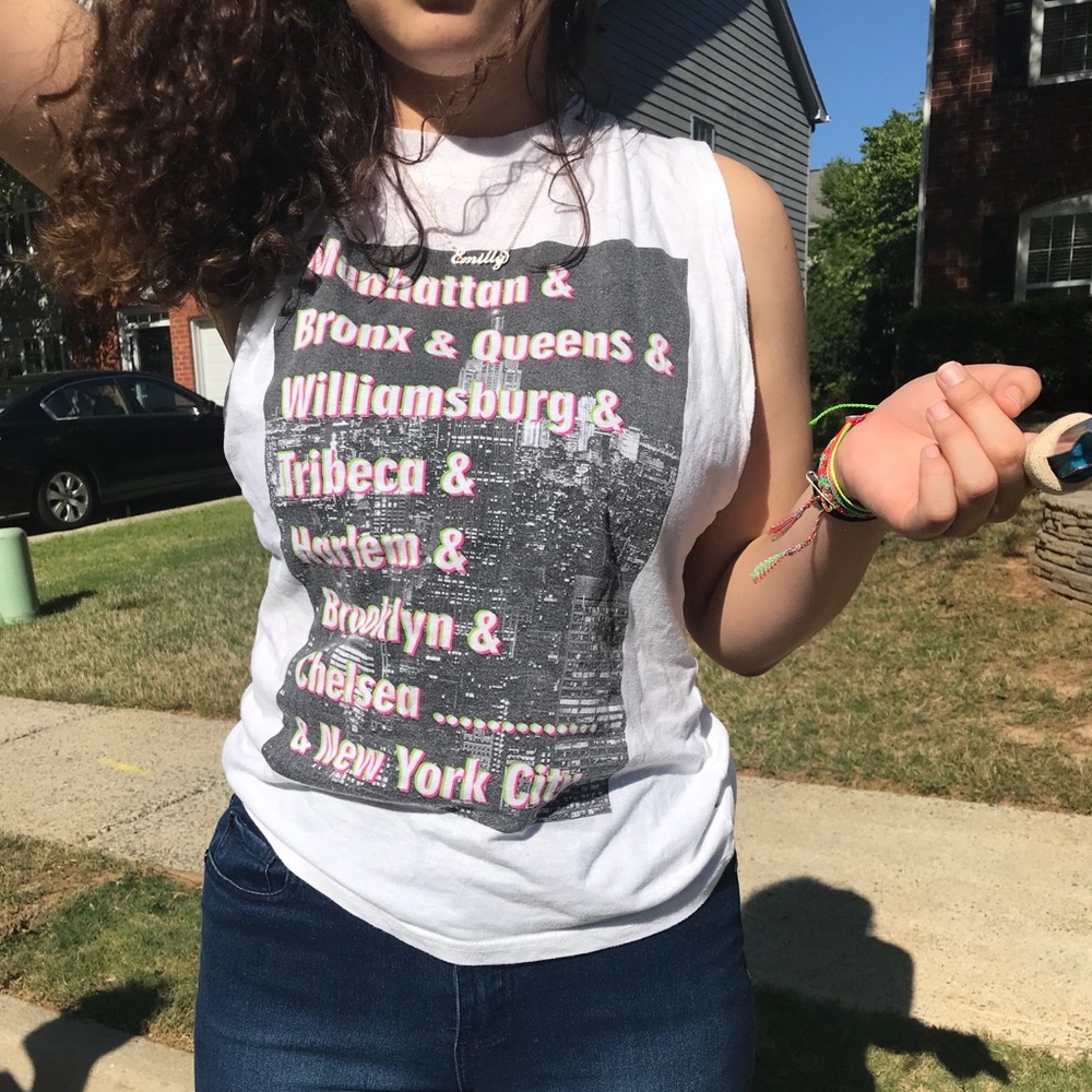 White graphic woman’s muscle tee